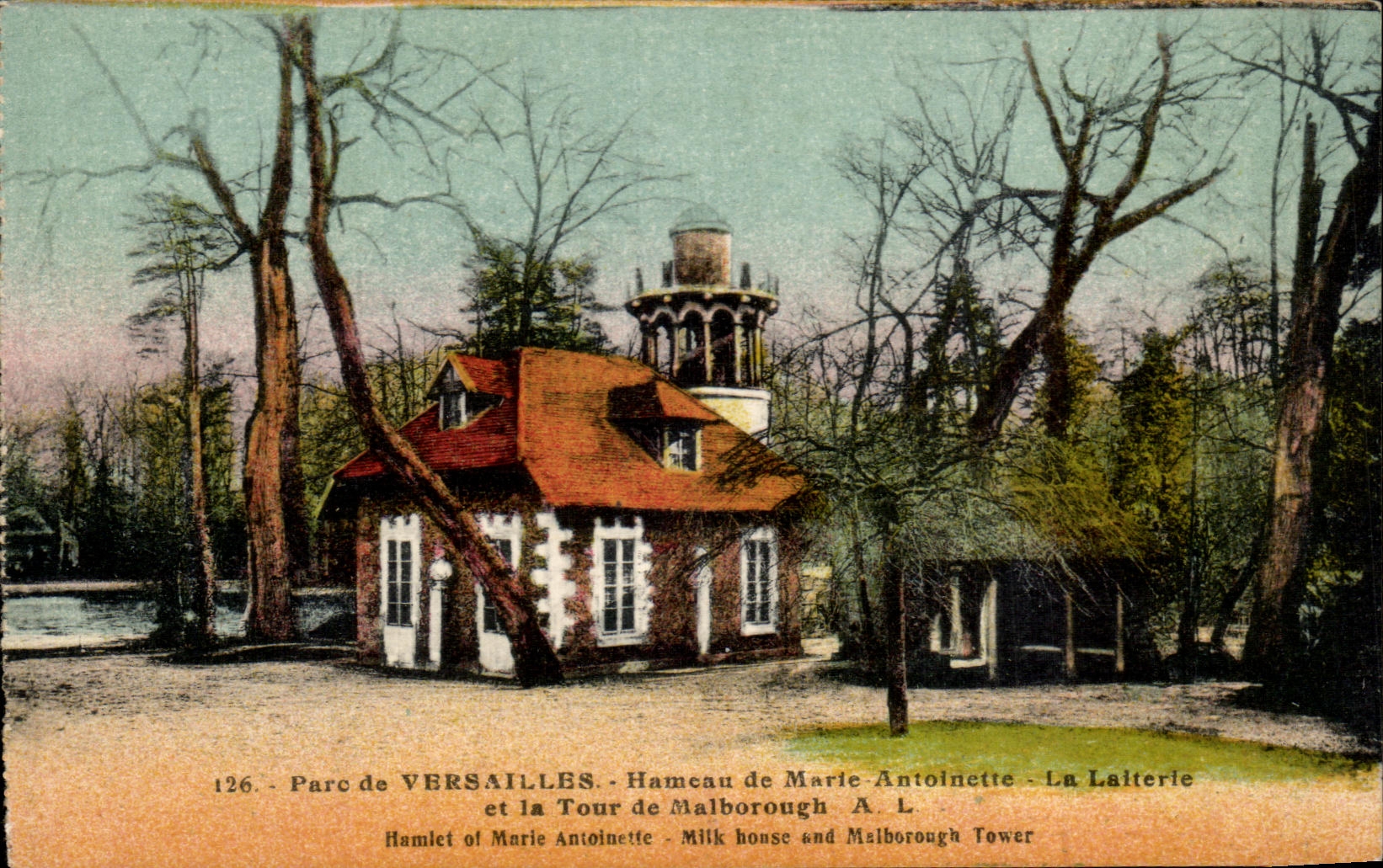 CPA Parc De Versailles Hameau de Marie Antoinette La Laiterie Et La Tour de Malborough