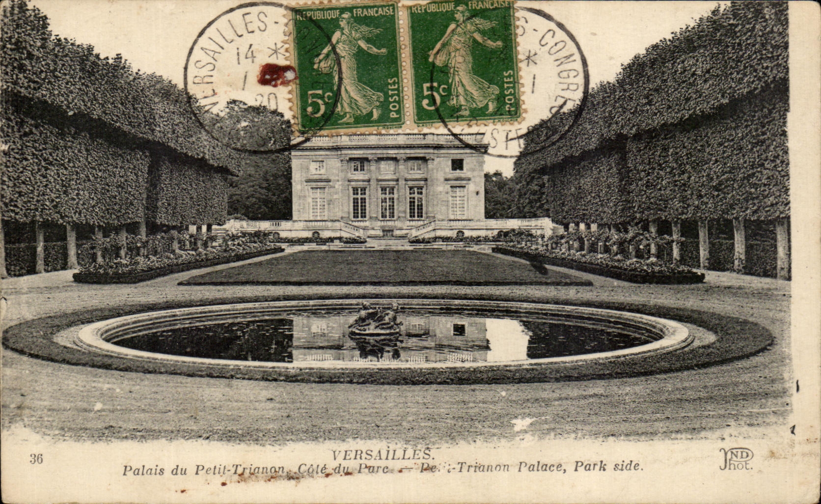 CPA Versailles Palais Du petit Trianon Cote du Parc