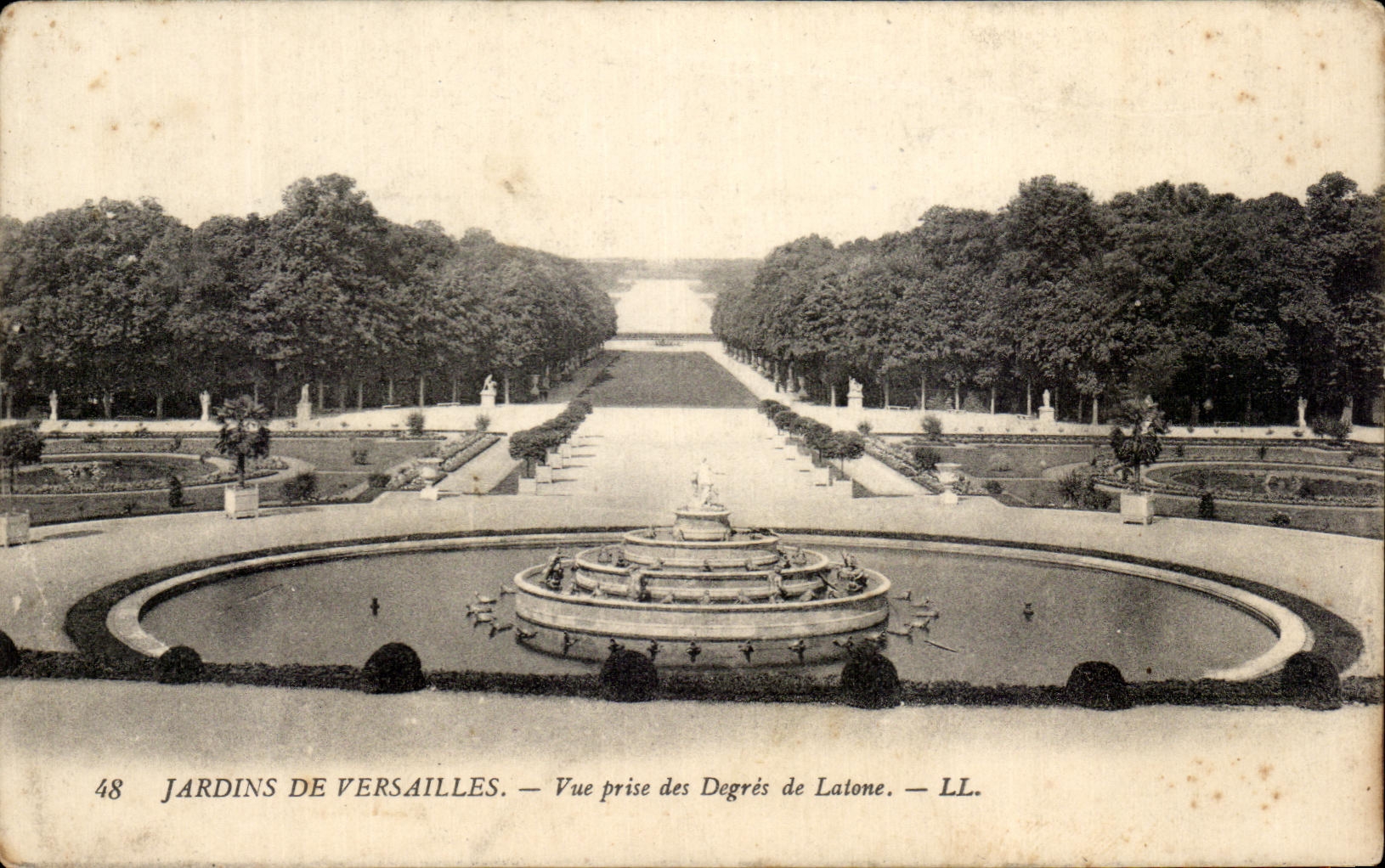 CPA Jardins De Versailles Vue Prise des Degres de Latone