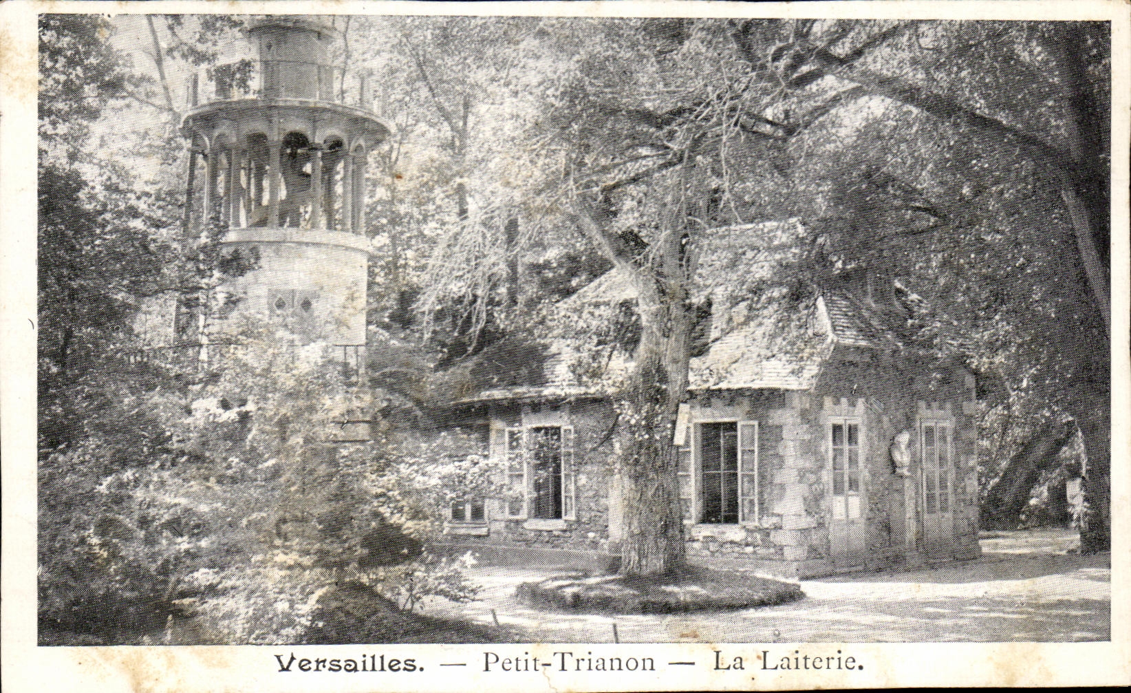 CPA Versailles Petit Trianon La Laiterie