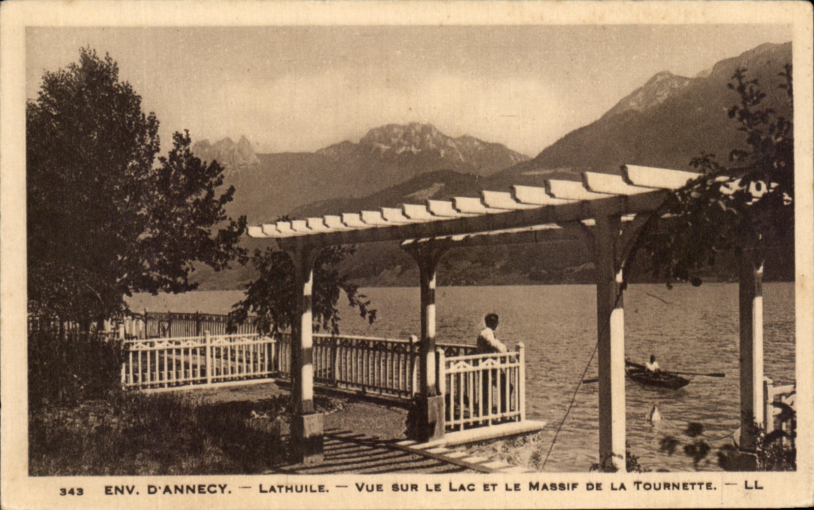 CPA Env Of Annecy Lathuile Seen on the Lake And Mountain Of the Spinner