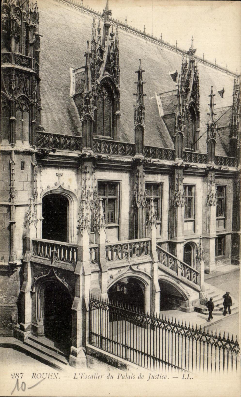 CPA Rouen Staircase of the law courts