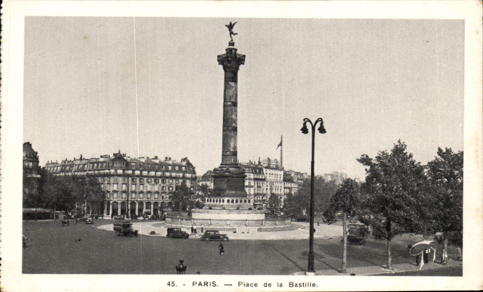 CPA Paris Places Basilica
