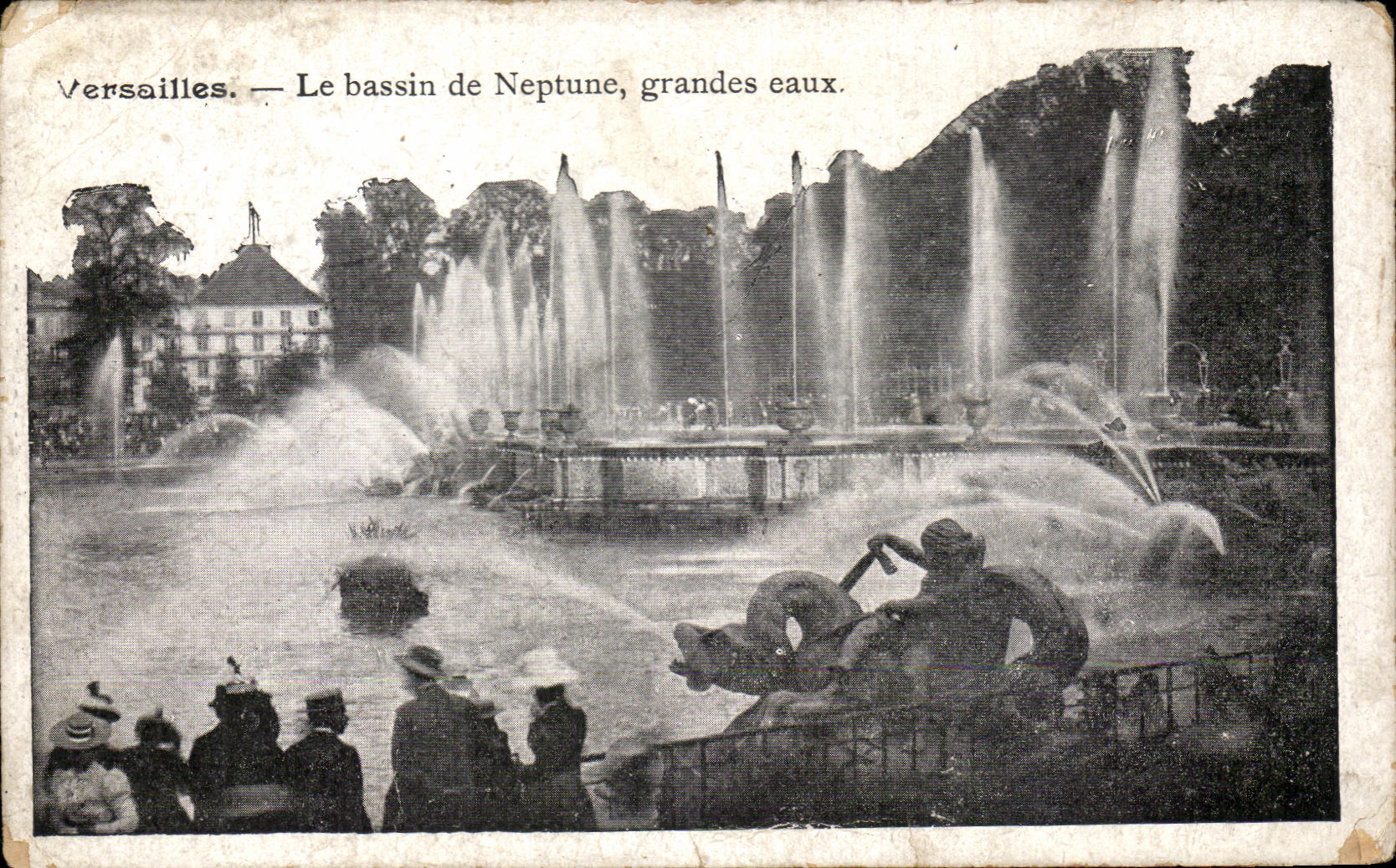 CPA Versailles Le Bassin De Neptune Grandes Eaux