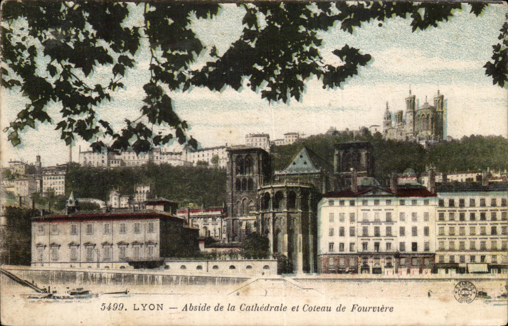 CPA Lyon Apse Of the Cathedral And Slope De Fourviere