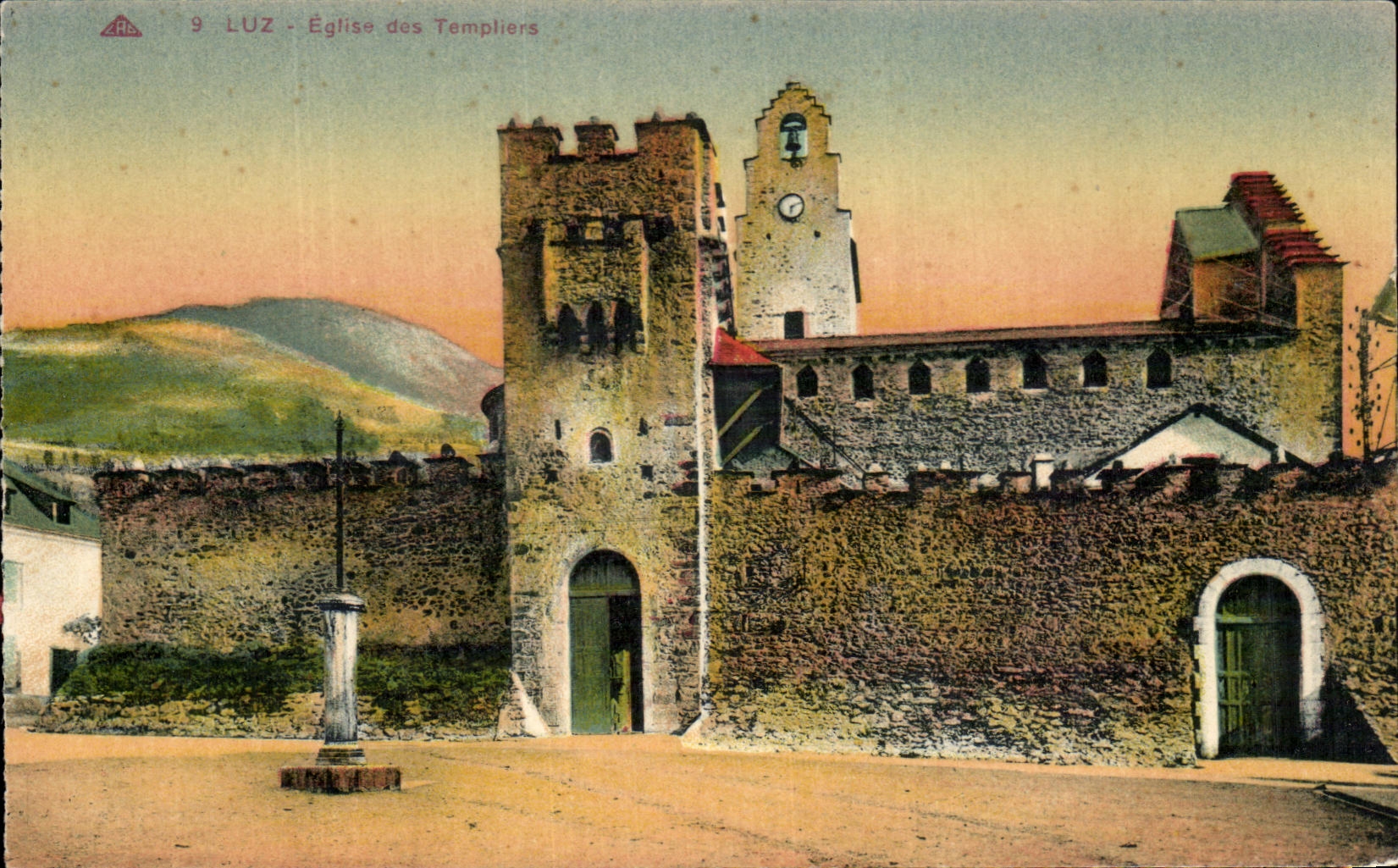 CPA Luz Church of Templiers