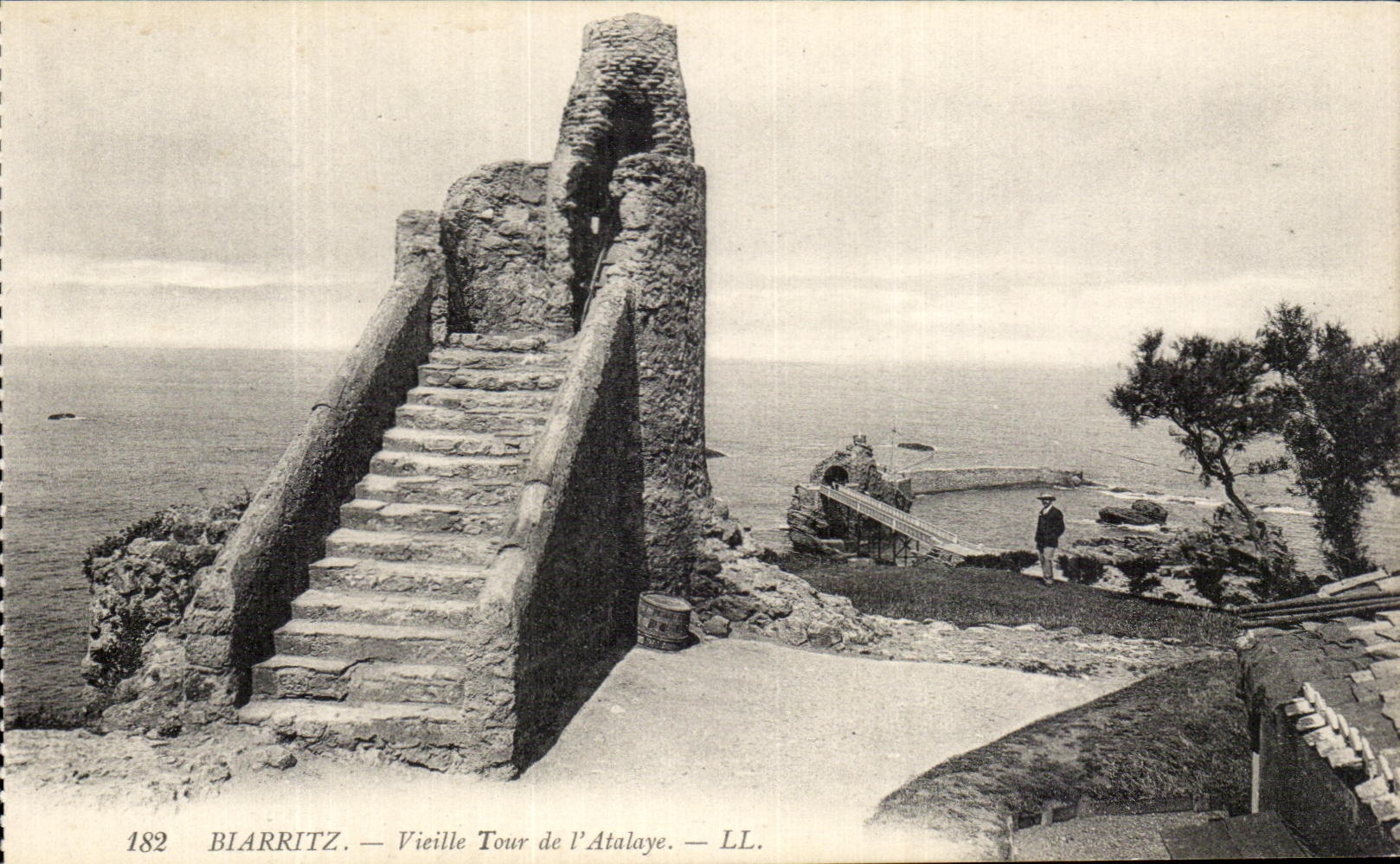 CPA Biarritz Vieille Tour de l'Atalaye