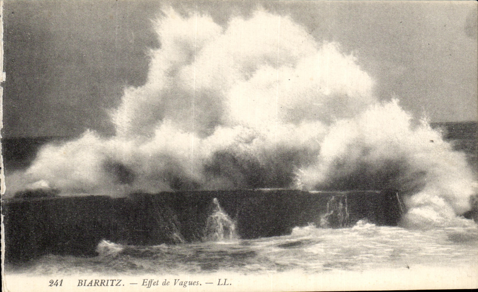 CPA Biarritz Effet de Vagues