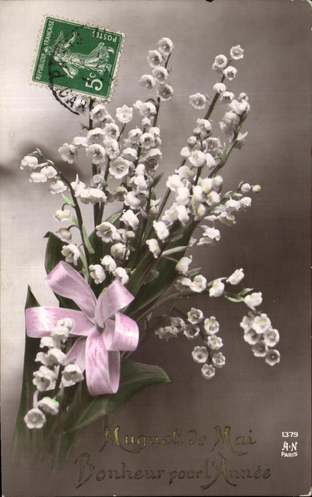 La fantasia de CPA florece el lirio de los valles