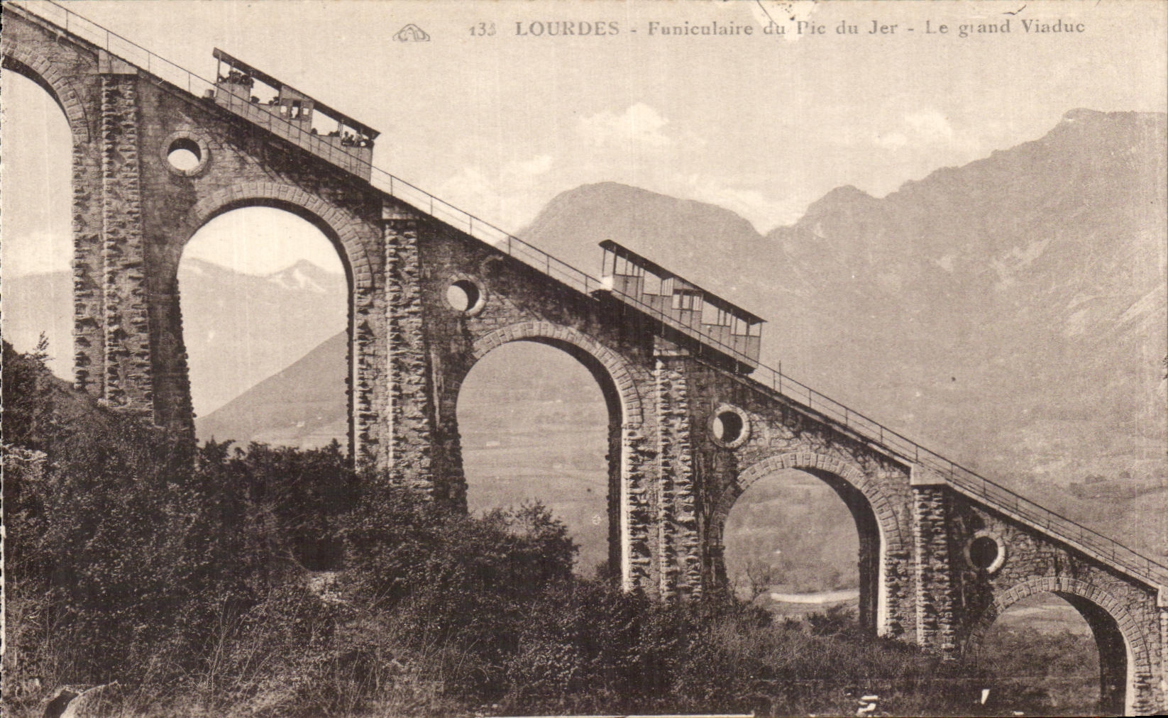 CPA Lourdes Funicular of the Peak of Jer the Large Viaduct
