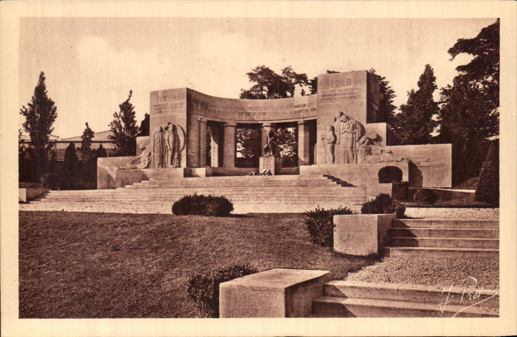 CPA Rheims the Mount with Deaths