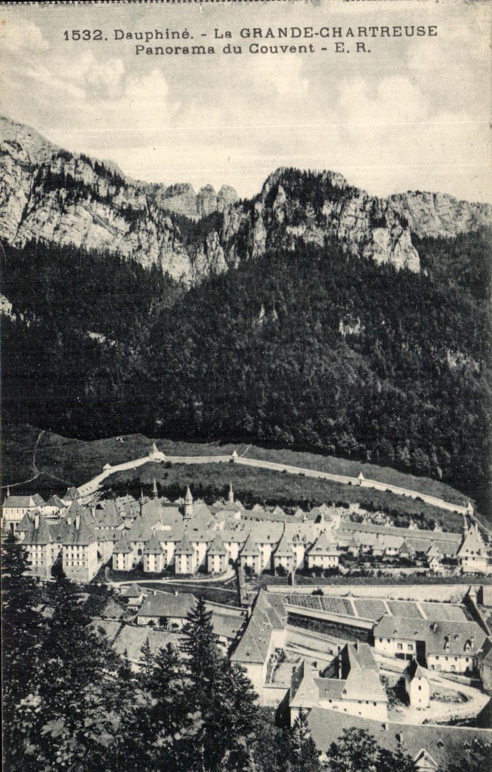 Dauphine CPA Panorama Of chartreuse grande el convento