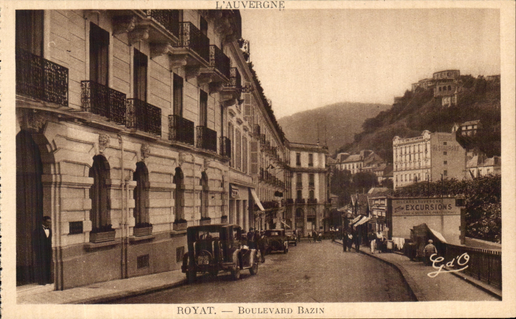 CPA Auvergne Royat Bazin Boulevard
