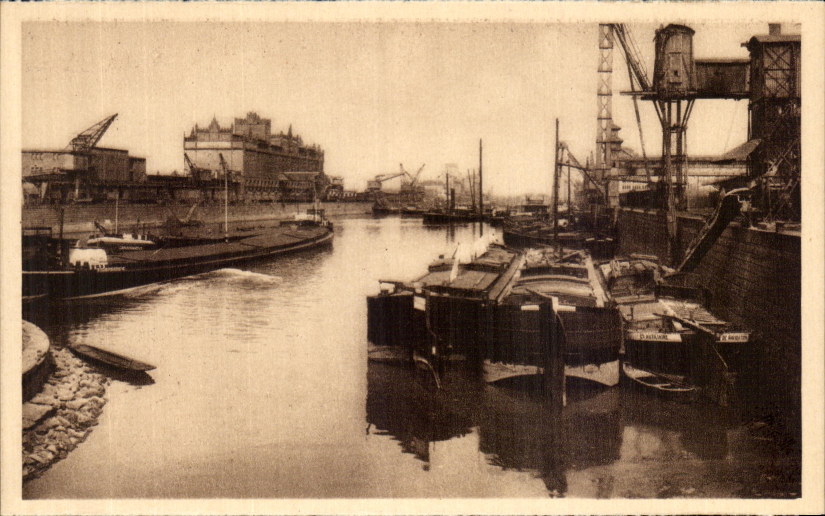 CPA Strasbourg Port Of the Rhine Boats