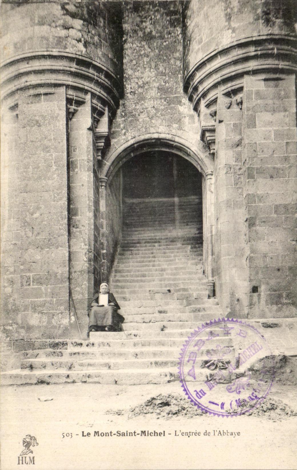 CPA Mont Saint Michel Entering of the Abbey