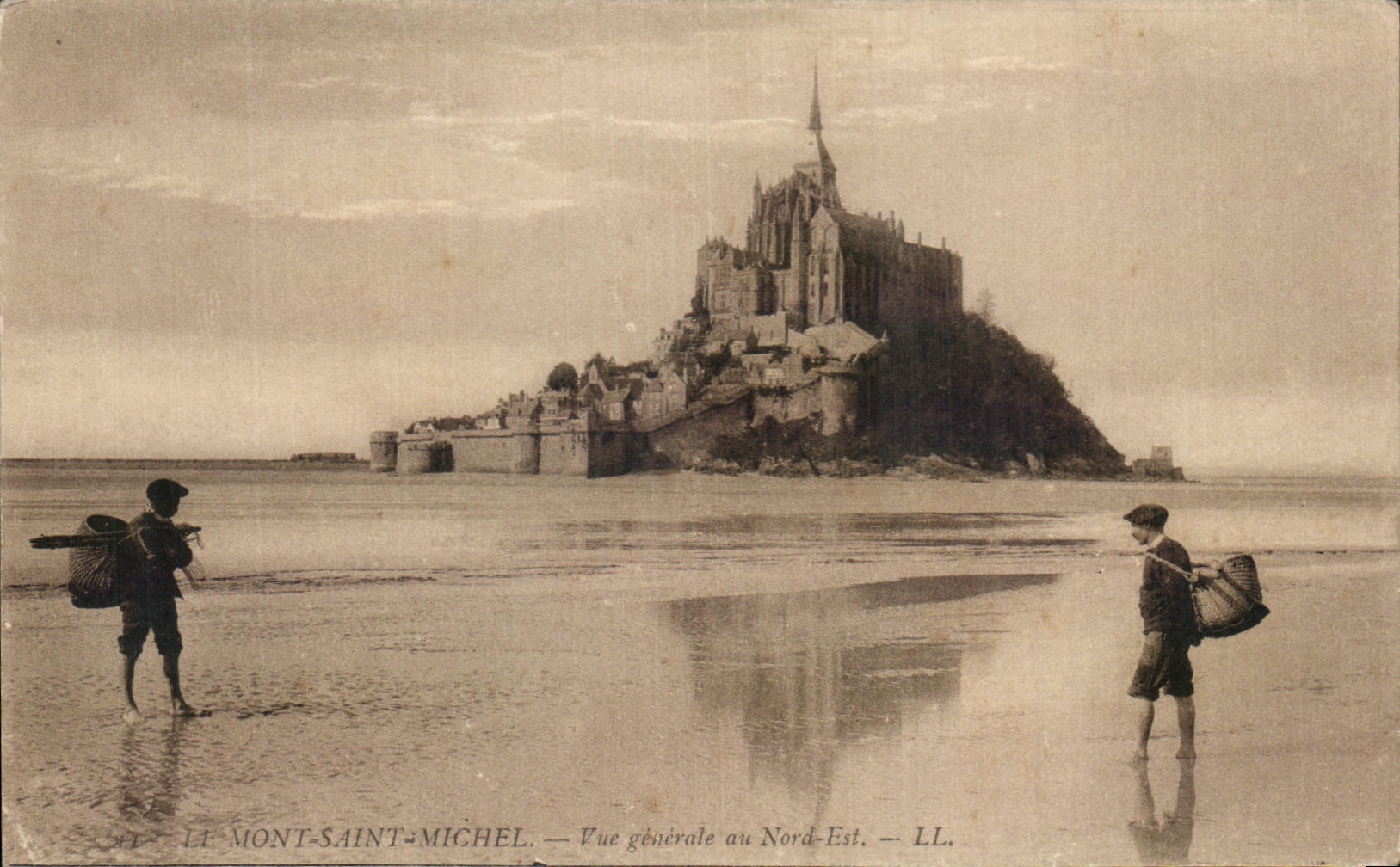 CPA the Mount St Michel View In North Is sinning