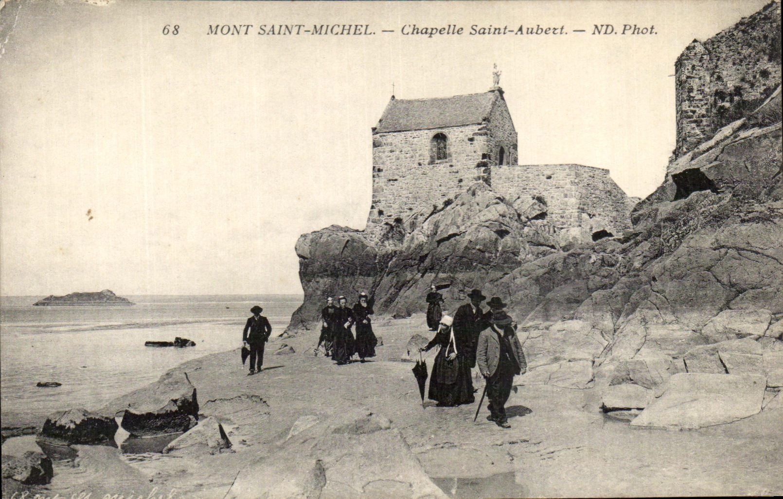 CPA the Mount St Michel Vault Saint Aubert