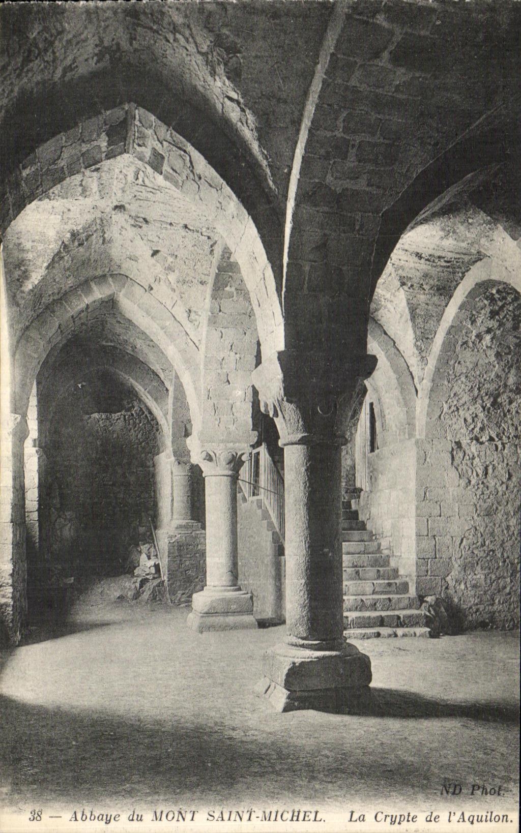 CPA Abbey of Mont Saint Michel the Crypt of I' Aquilon