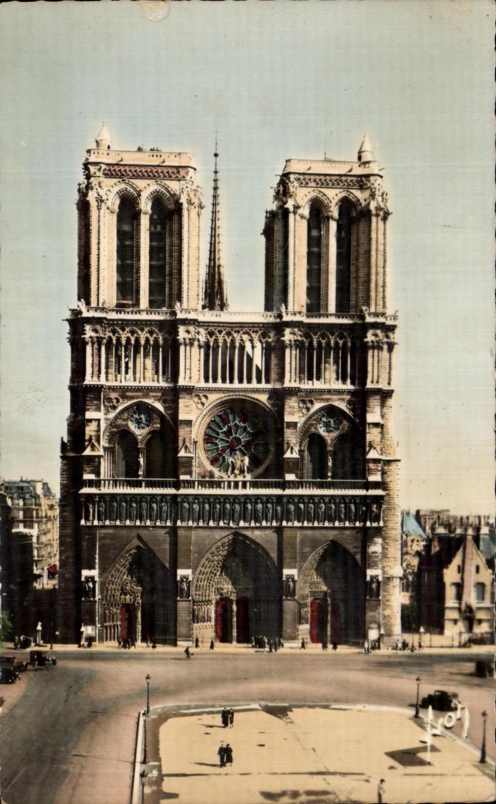 CPA Paris y Notre Dame que da un paseo