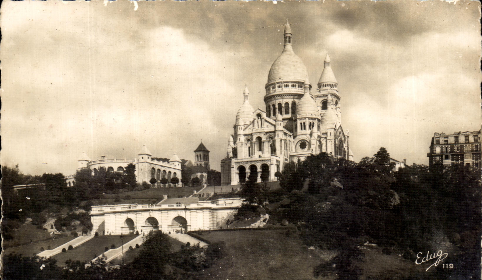 CPA Paris Le Sacre Coeur Montmartre