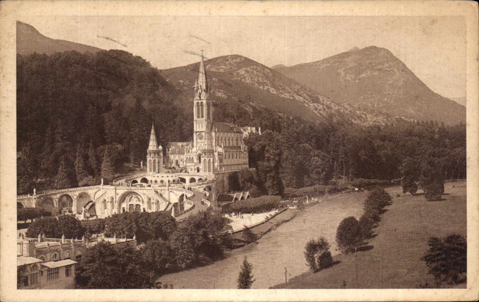 CPA Lourdes the Basilica and Gave