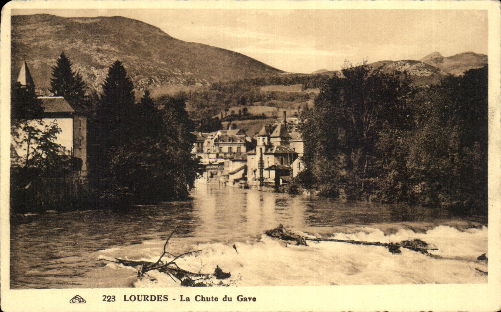 CPA Lourdes the Fall of Gave