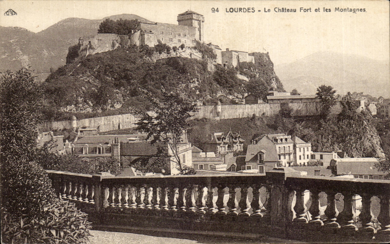 CPA Lourdes the Castle Fort and Mountains