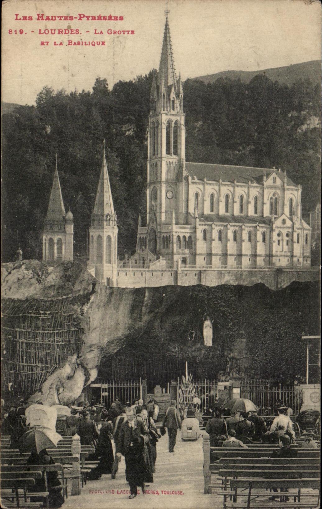 CPA Lourdes the Cave And the Basilica