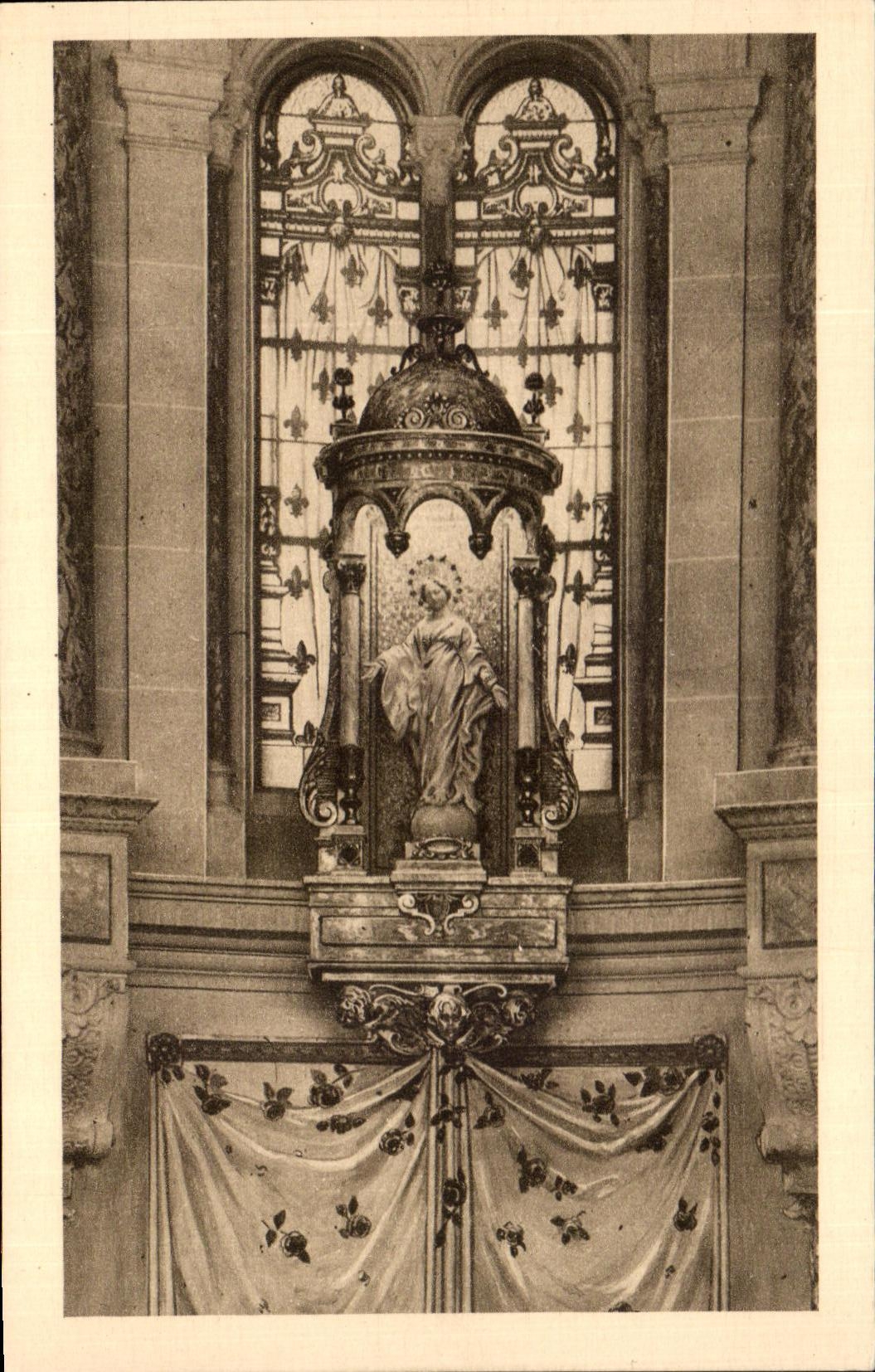 Edificio de CPA de la Virgen milagrosa de la sonrisa de Lisieux