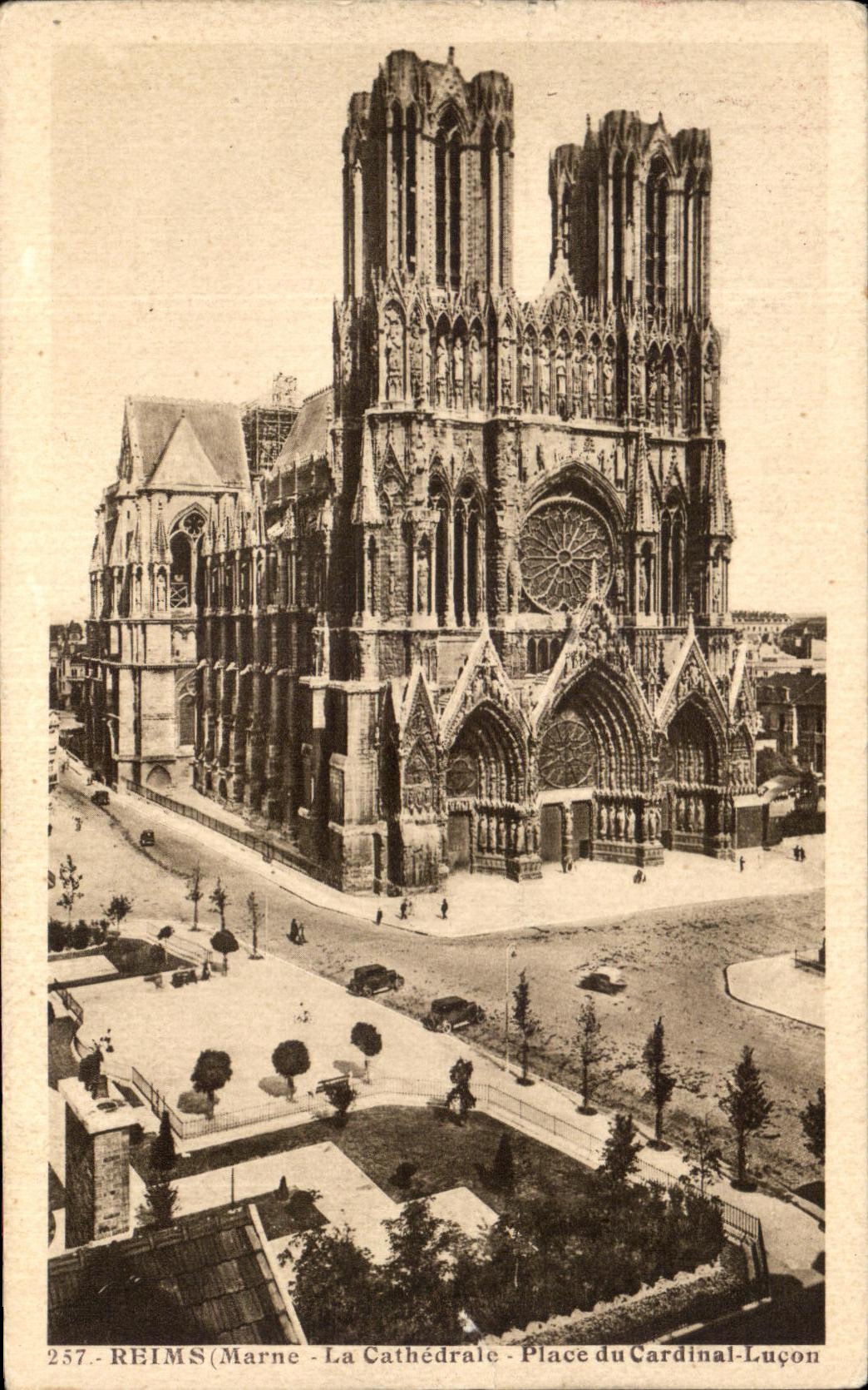 CPA Rheims the Cathedral Places Of the Lucon Cardinal