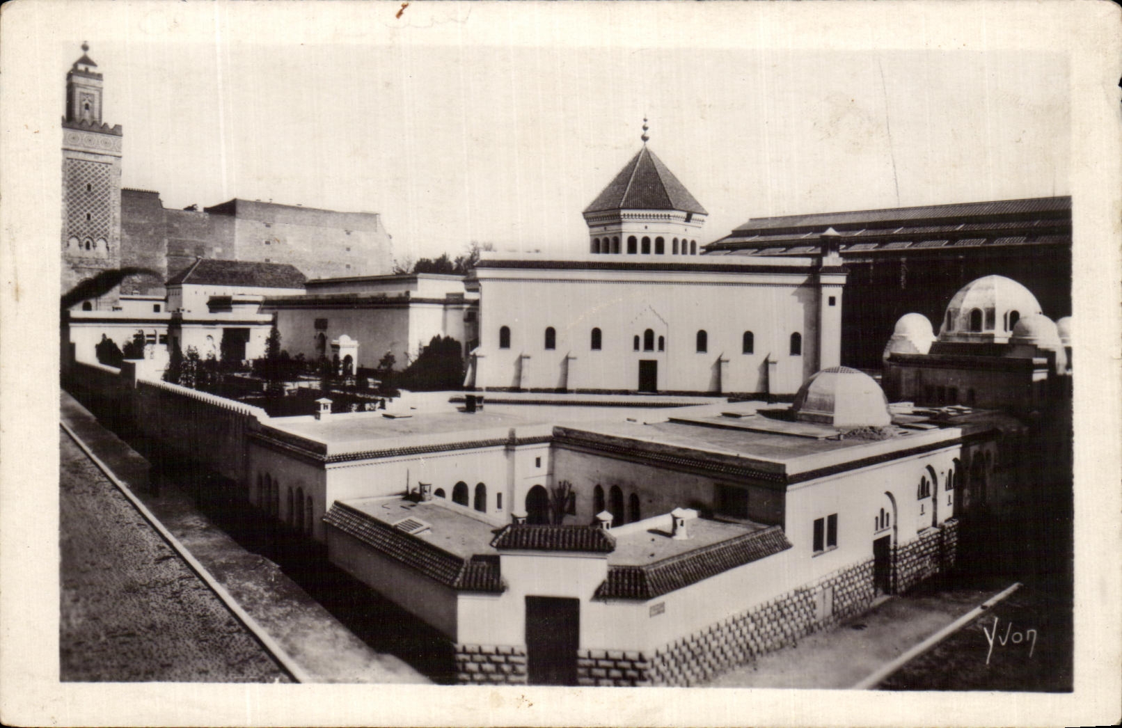 CPA Paris While Strolling the Mosque Islam