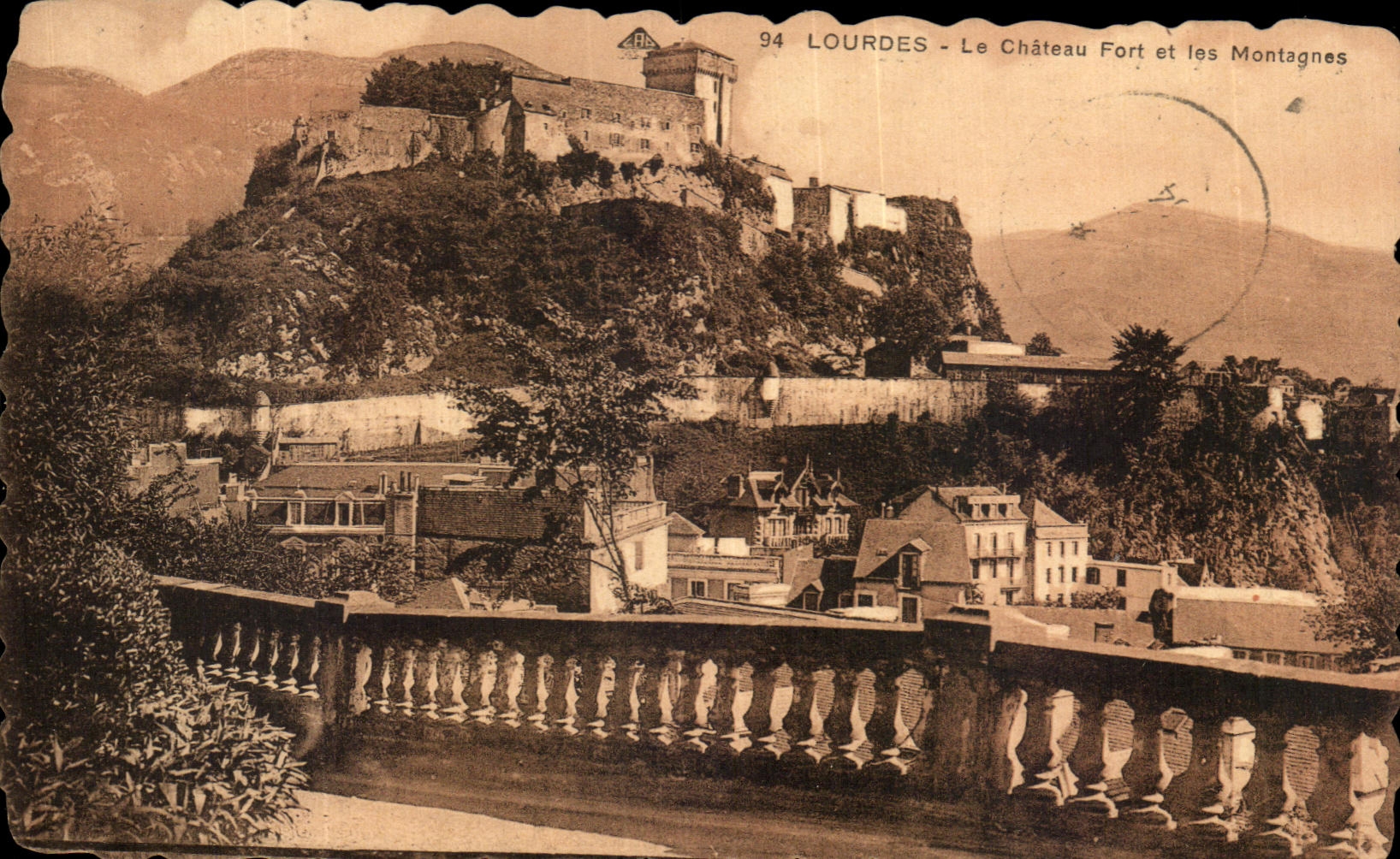 CPA Lourdes the strong castle and mountains
