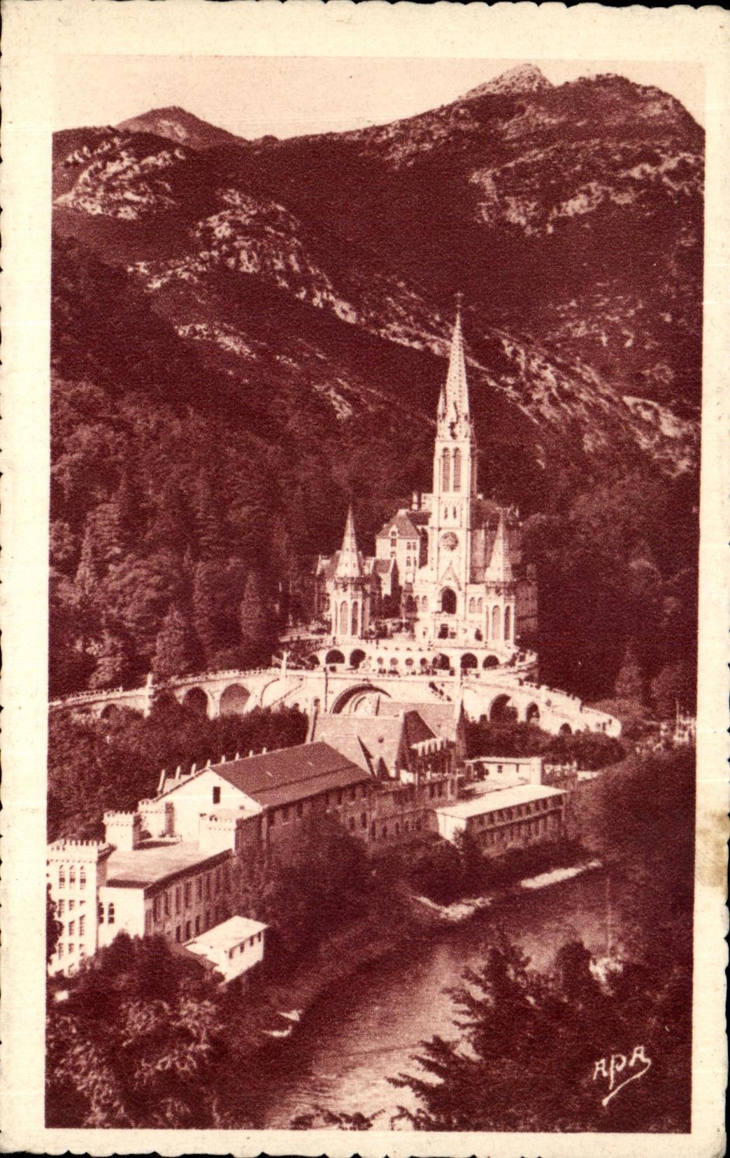 CPA Lourdes the Basilica and Gave