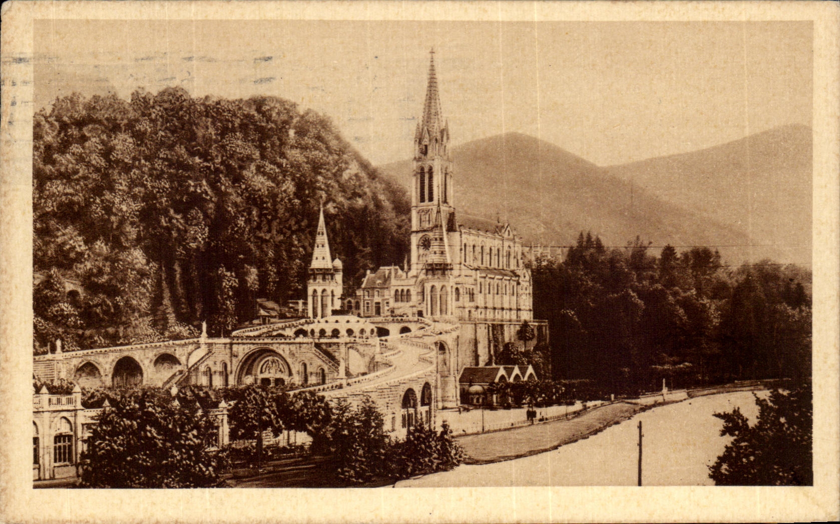 CPA Lourdes the Basilica and Plscines