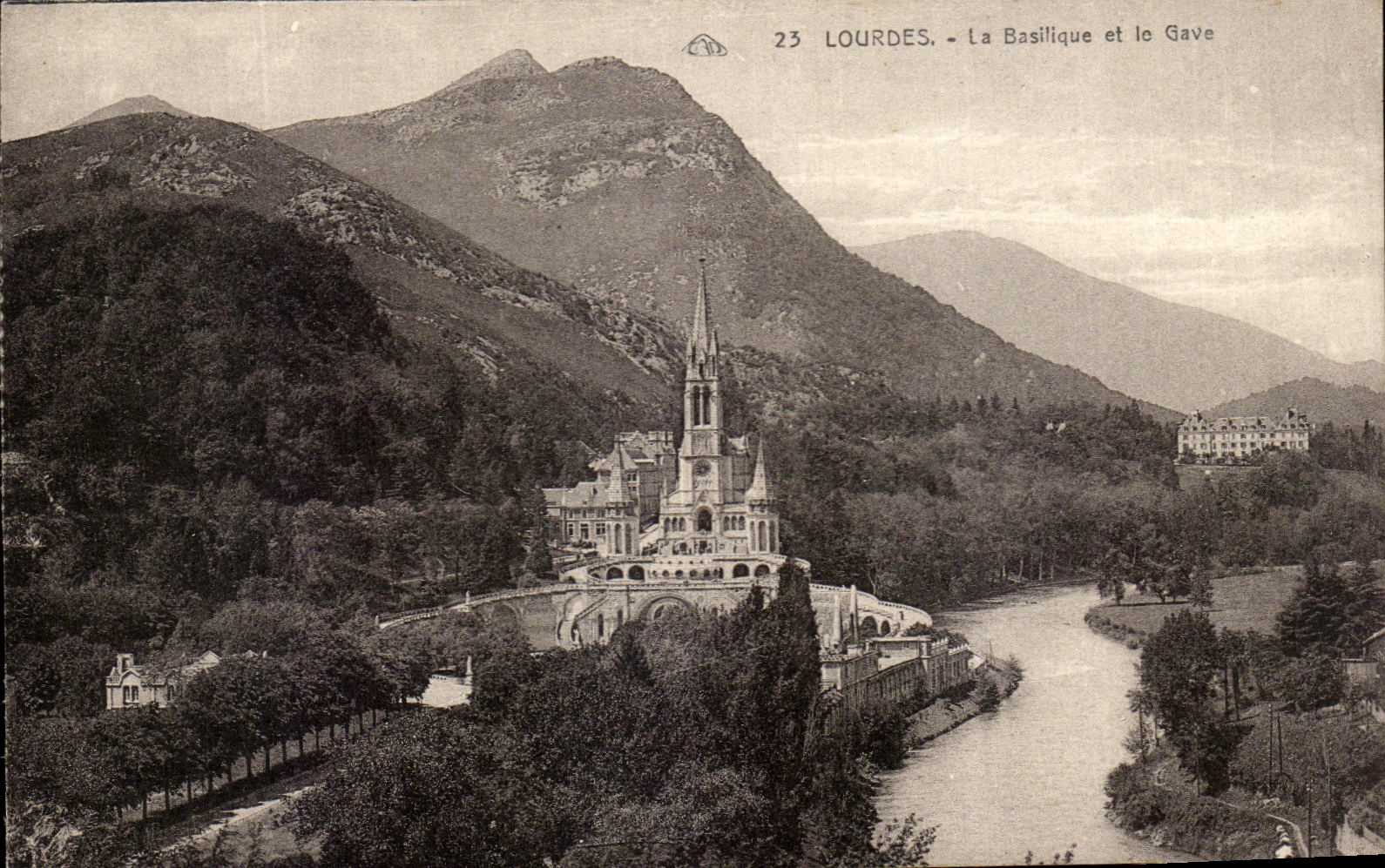 CPA Lourdes the Basilica and Gave