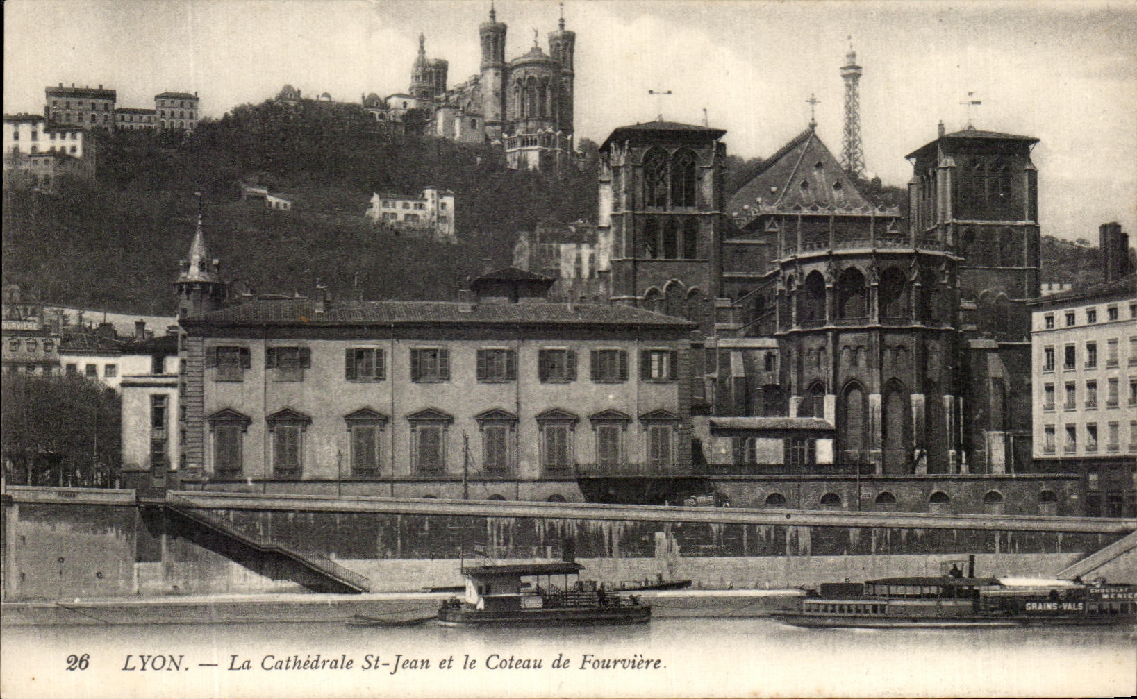 CPA Lyon the Cathedral St Jean and the Slope of Fourviere