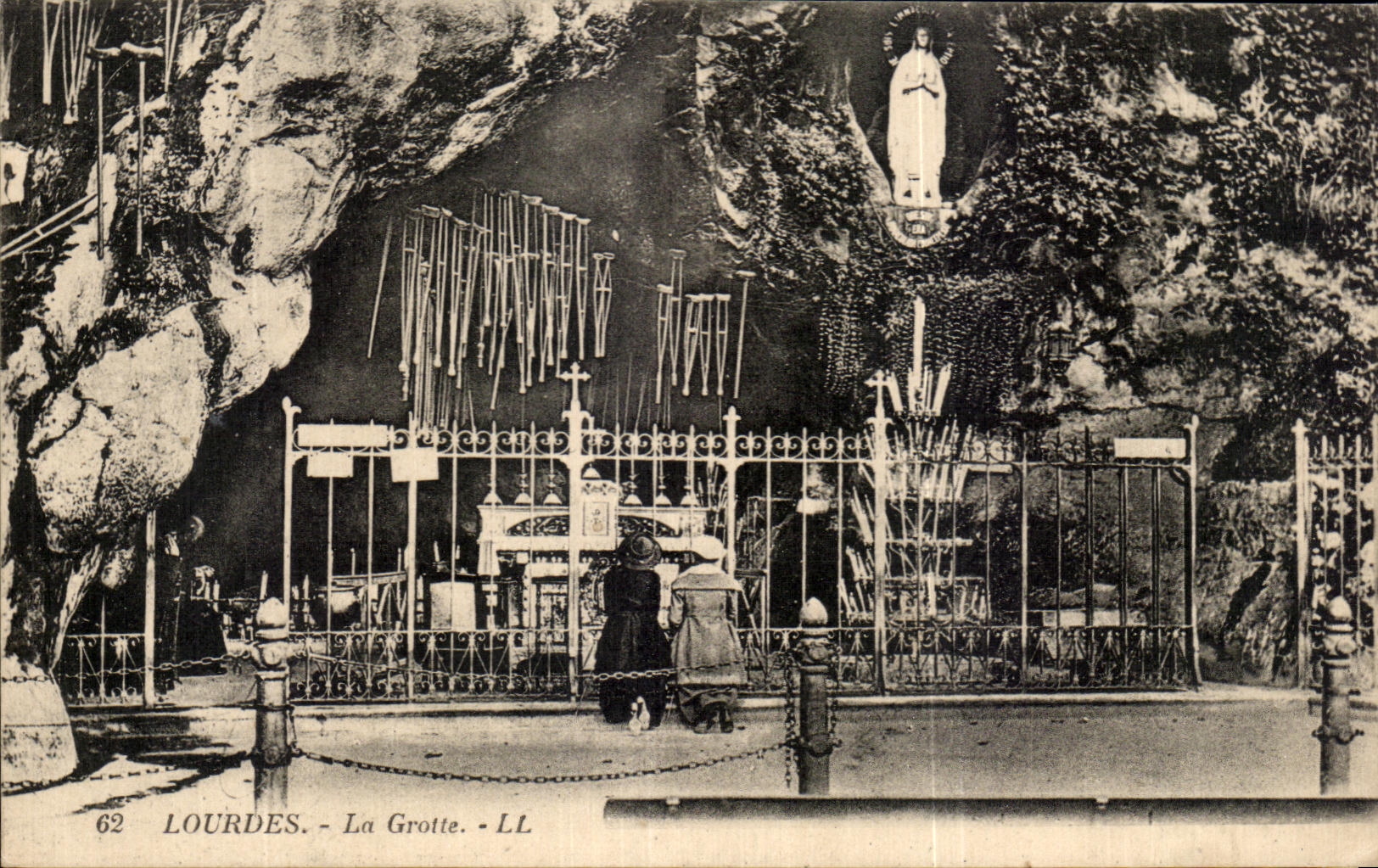 CPA Lourdes the Cave