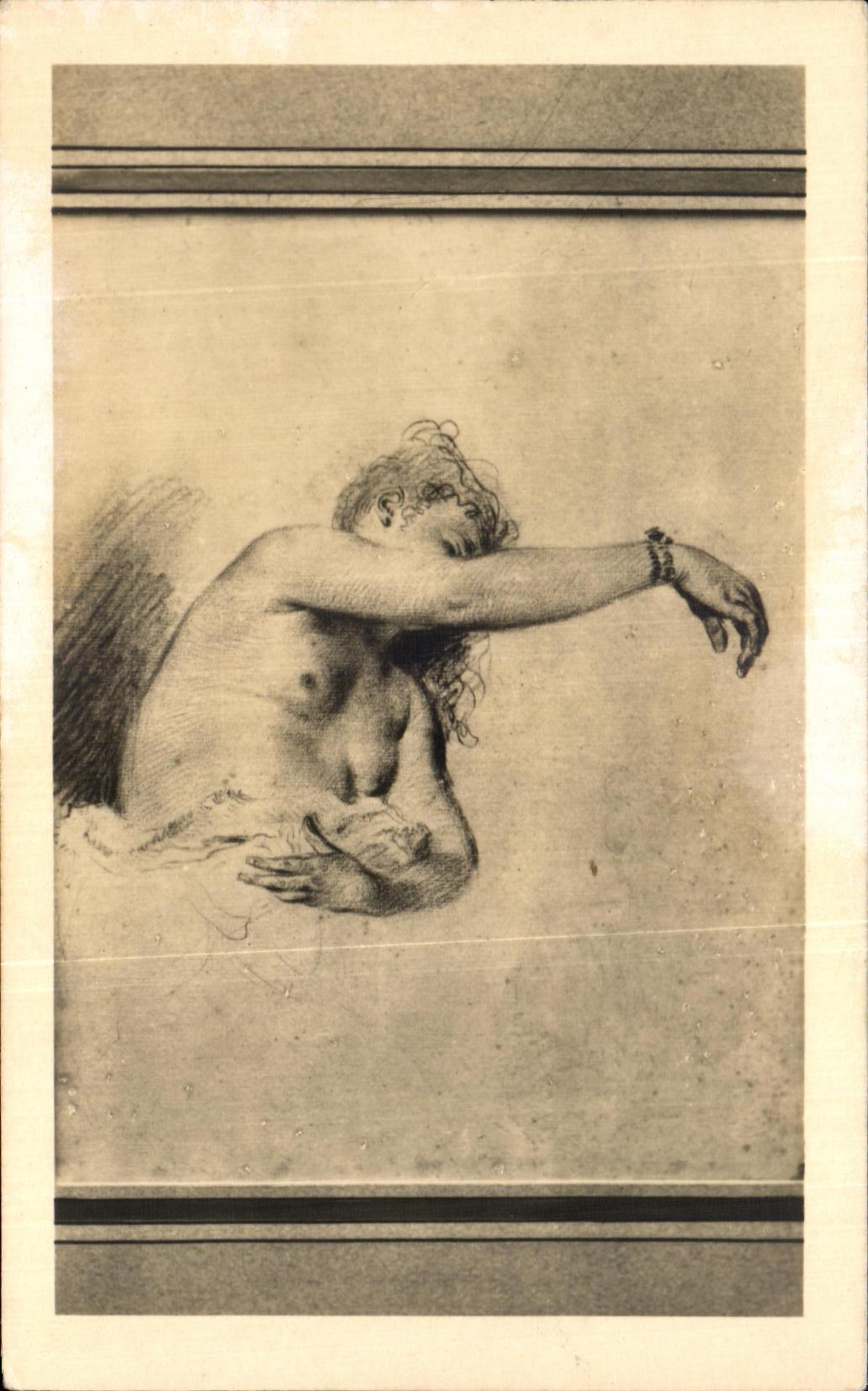 CPA A Watteau Jeune femme nue Musee du Louvre