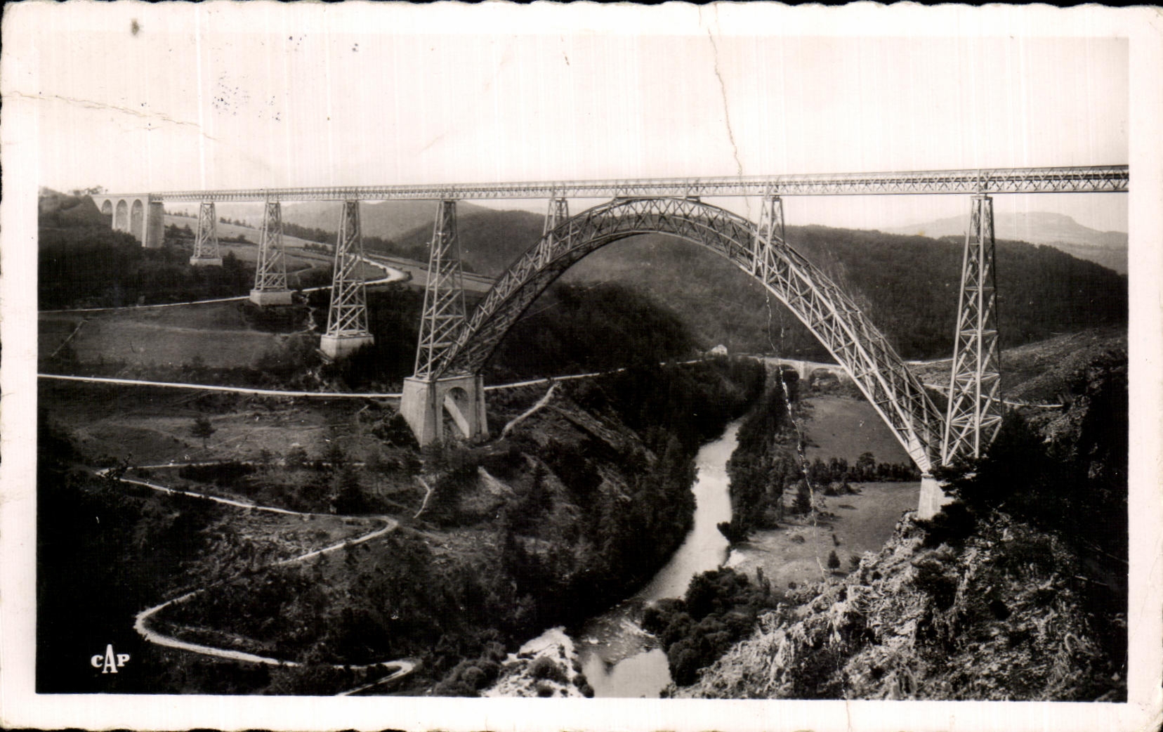 CPA St Flour Viaduct of Garabit