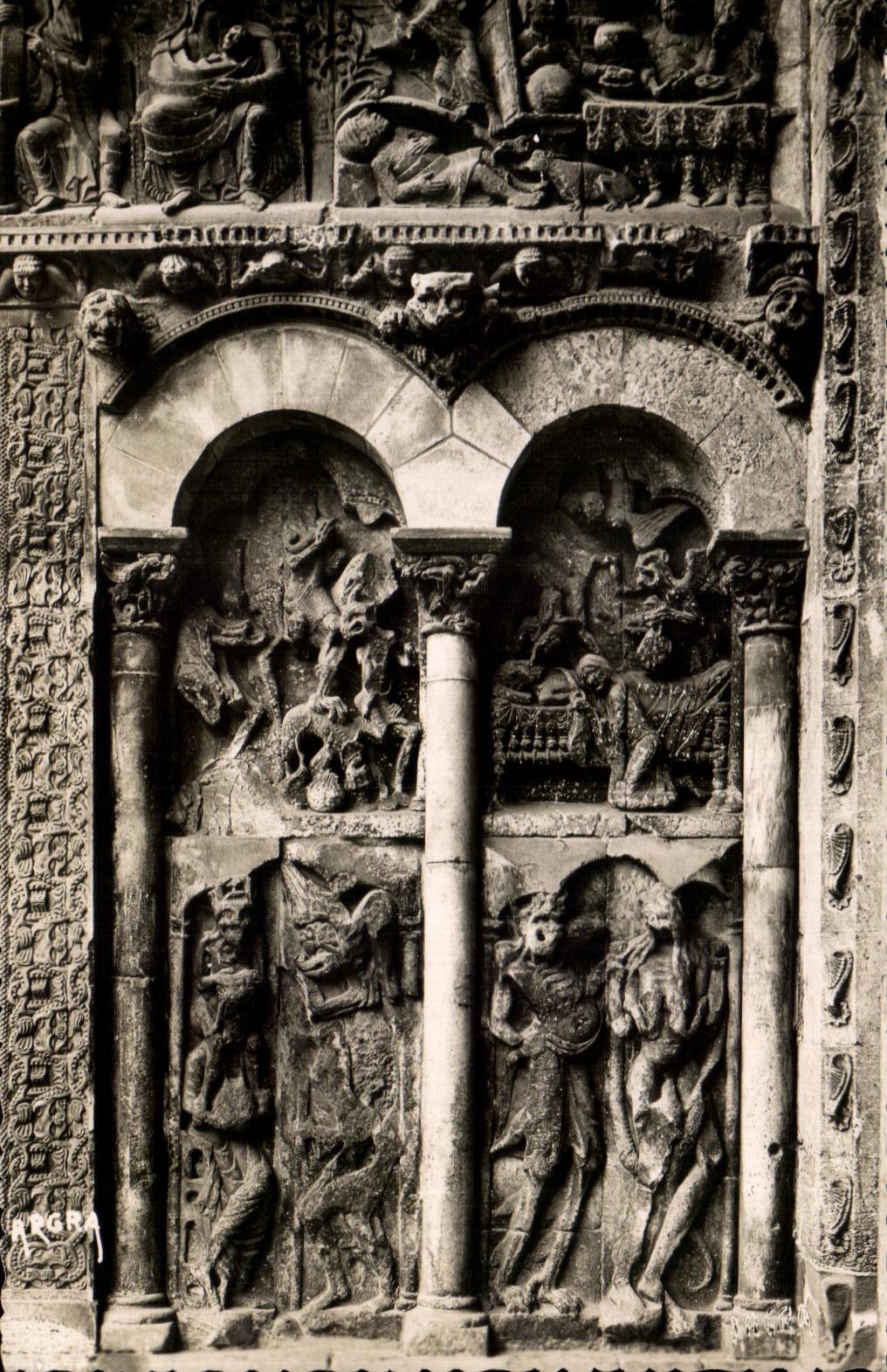 CPSM Abbey church De Moissac Western right foot of the Gate Lust Auarice and the Parabola of Lazare