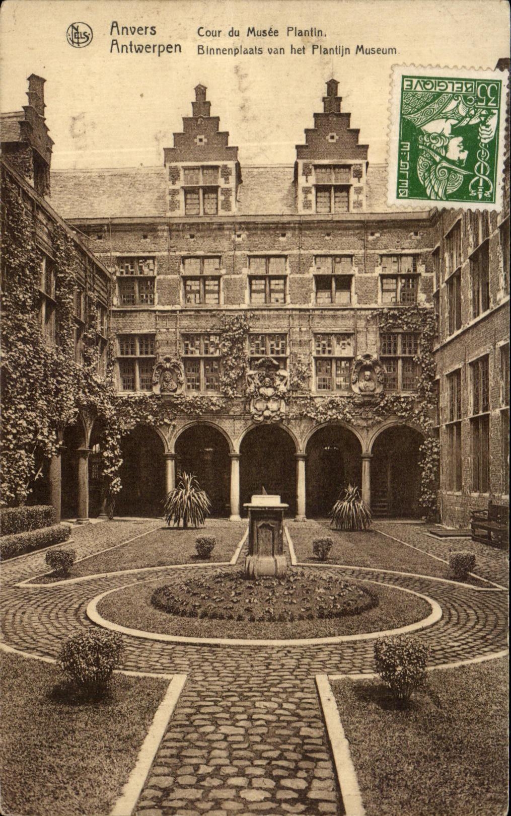 Corte de CPA Amberes del museo de Plantin