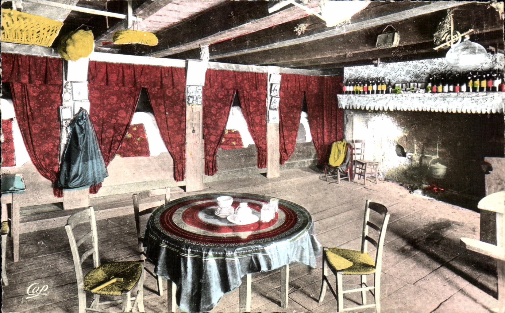 CPSM Auvergne Interior of a Auvergnate House
