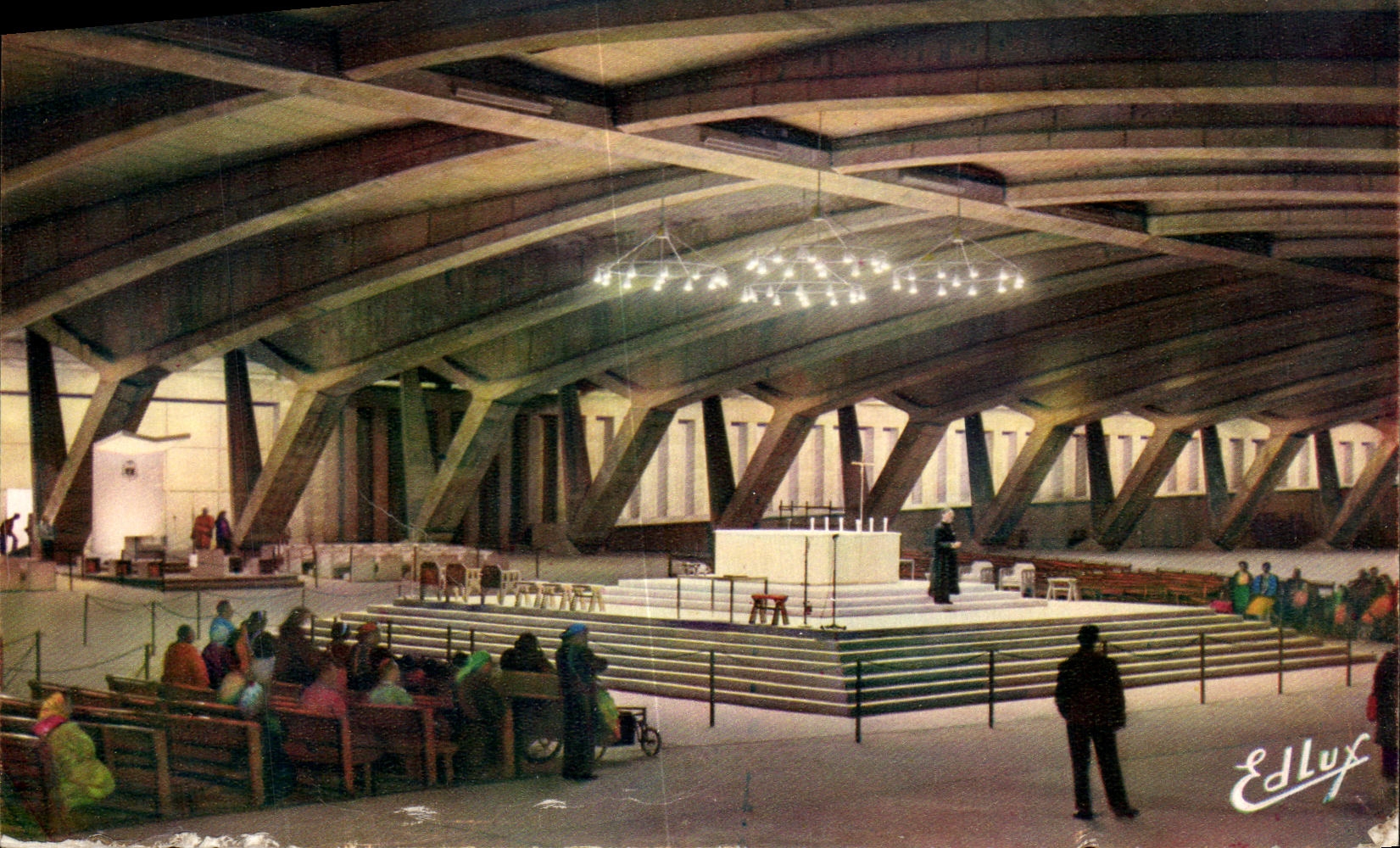 CPSM Lourdes the Basilica Undergrounds Black and white St X