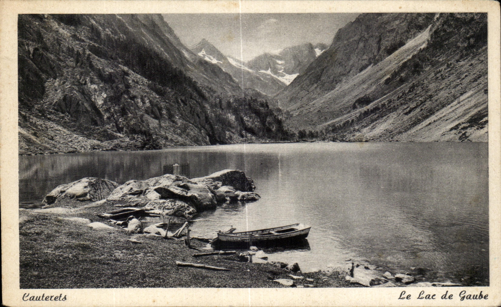 CPA Cauterets the lake of gaube