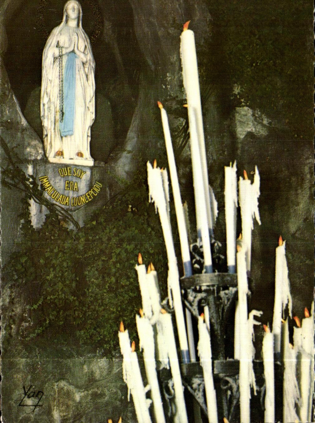 MODERN CARD Lourdes the Virgin of the Miraculous Cave