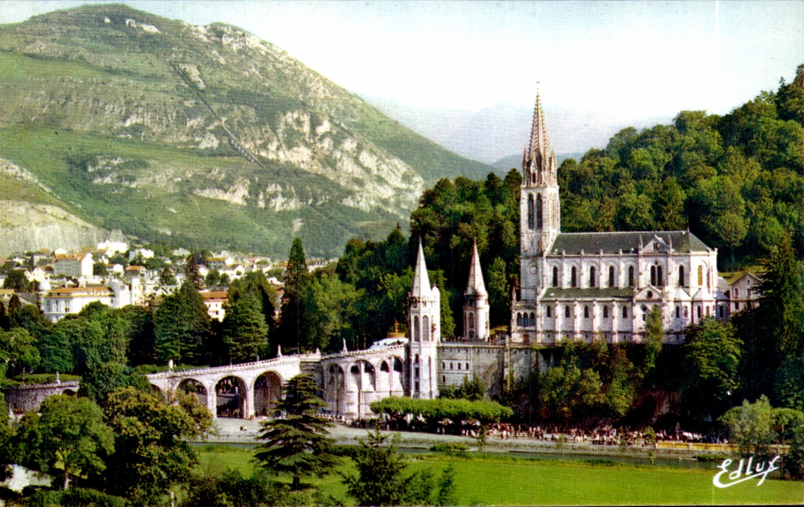 MODERN CARD Lourdes the Basilica and the Peak of Jer