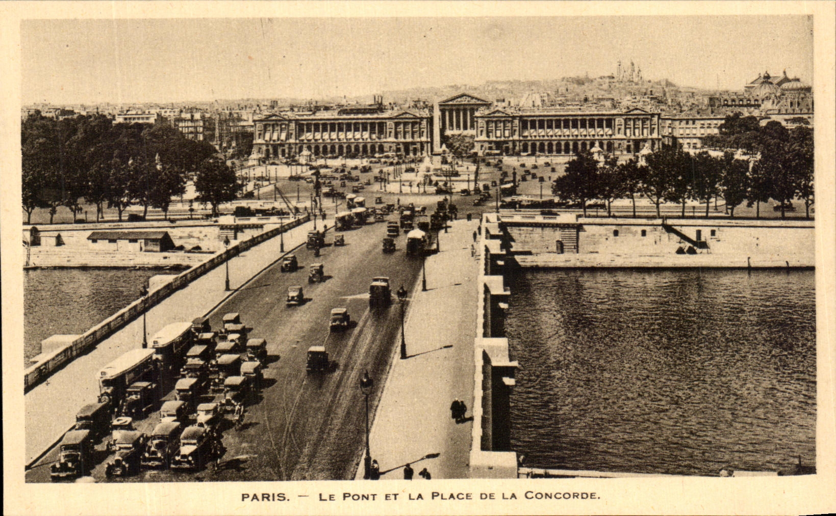 CPA Paris La Pont Et La Place De La Concorde