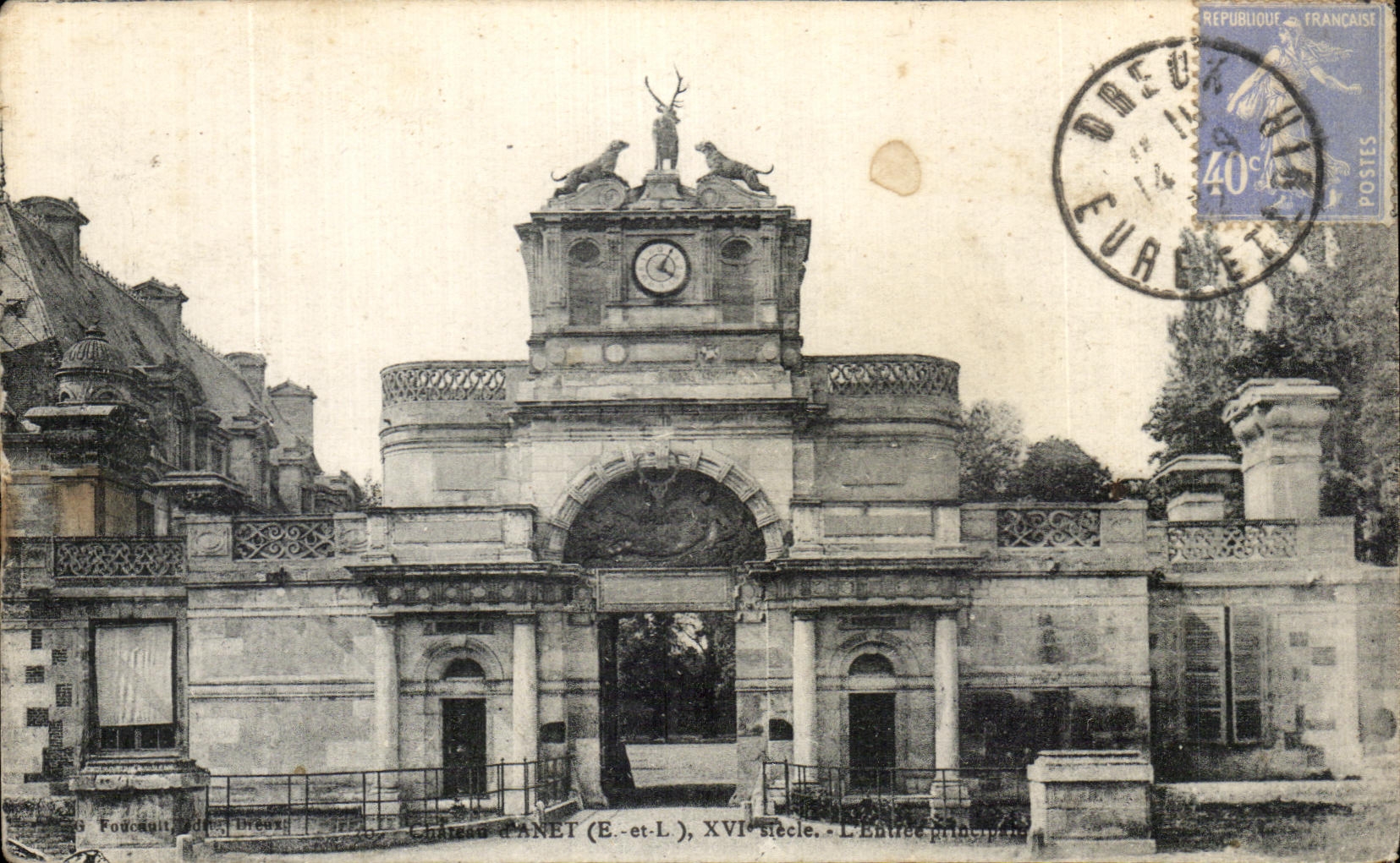 Castillo de CPA de Anet la entrada principal