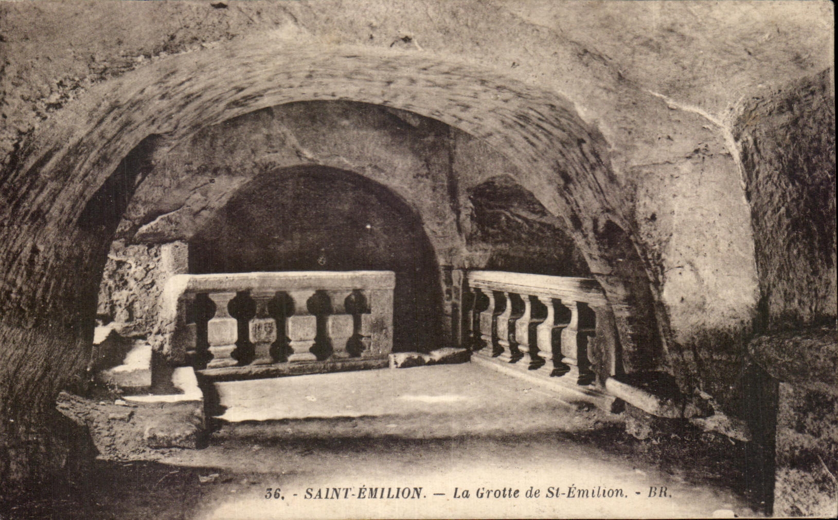 CPA Saint Emillon the Cave of St Emilion
