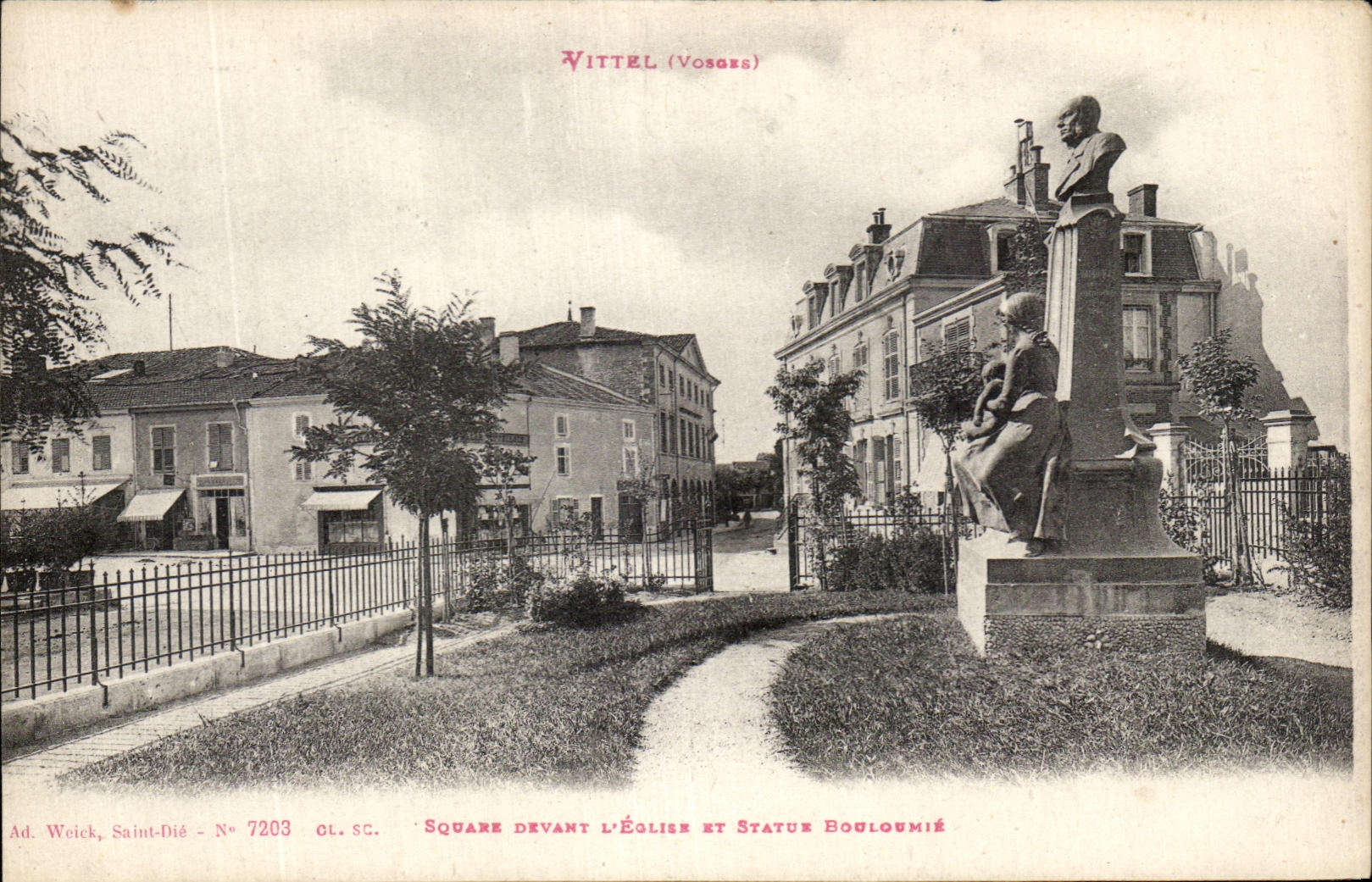 CPA Vittel Public garden In front of the Church And Statue Bouloumie